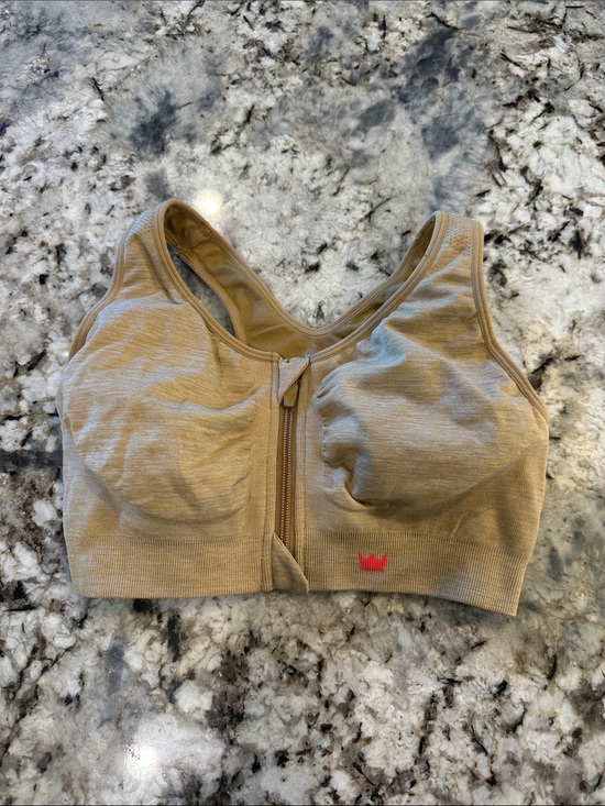 SHEFIT Other - SHEFIT Lounge Bra M Honey Wheat Front Zip Wireless Comfort Athleisure Sporty